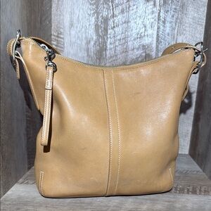 COACH Vintage Legacy Duffle Purse A04D-9326